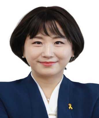 장윤정 더불어민주당 후보 사진