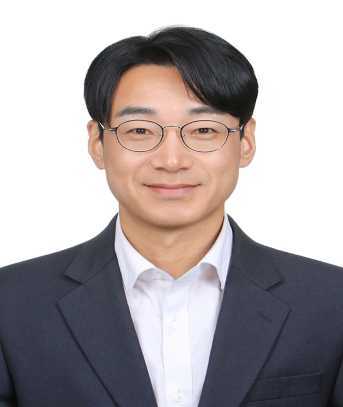 김동석 조국혁신당 후보 사진