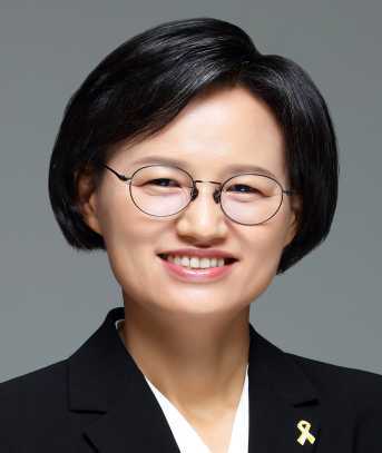 강은미 정의당 후보 사진