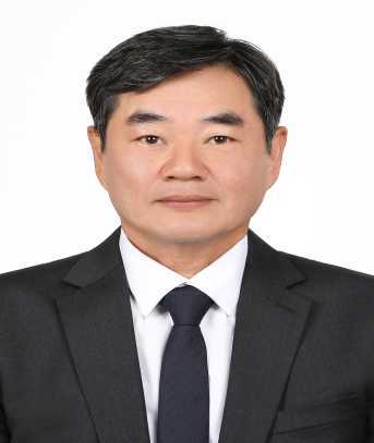 민동헌 무소속 후보 사진