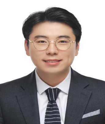 정용 더불어민주당 후보 사진