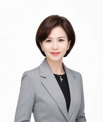 백소련 더불어민주당 후보 사진